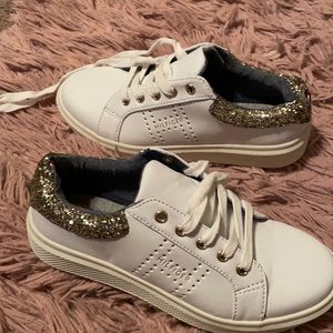 Tommy sneakers brand new